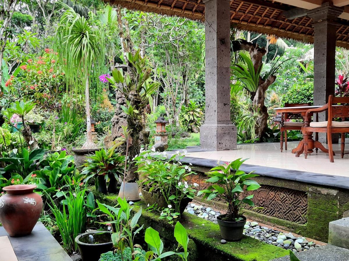 Alam Indah Ubud Hotel Exterior photo